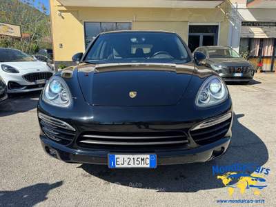 Porsche Cayenne Cayenne II 2011 3.0 V6 tdi tiptronic Nero usata San Gregorio Magno