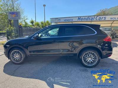 Porsche Cayenne Cayenne II 2011 3.0 V6 tdi tiptronic Nero usata San Gregorio Magno