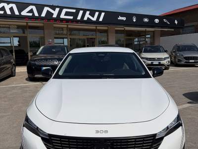 Peugeot 308 308 III 2021 1.6 hybrid phev Allure Pack 180cv e-eat8 Bianco usata Civita Castellana