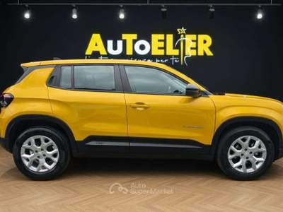 Jeep Avenger Avenger 1.2 turbo Altitude 100cv + NAVI + JBL Oro usata Moncalieri