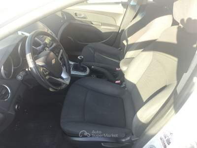 Chevrolet Cruze nessun finanziamento obbligatorio - anche in contanti Bianco usata Roma