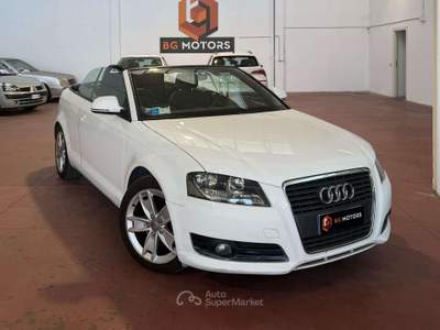 Audi A3 A3 II Cabriolet Cabrio 2.0 tdi Attraction Bianco usata Paderno Dugnano