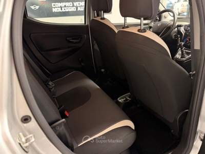 Lancia Ypsilon 5 porte Elle Argento usata CASALE MONFERRATO