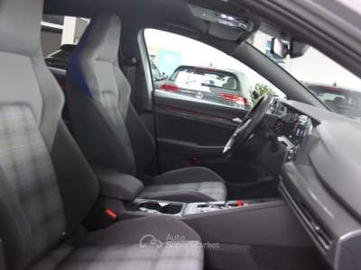 Volkswagen Golf 1.4 dsg Hybrid 2022 245cv 18" vari colori Grigio usata Monte Compatri
