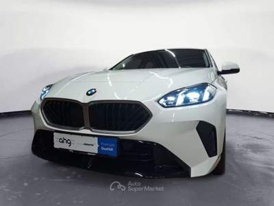 BMW Serie 1 120i 120 i Msport auto 2025 156cv camera 18" vari colori Bianco usata Monte Compatri