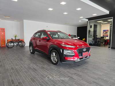Hyundai Kona Xtech 1.6 116CV Rosso usata Ferrara