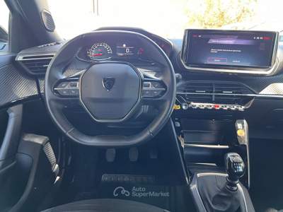 Peugeot 2008 S&S Active Bianco usata Sannicola