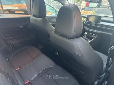 Jeep Avenger 100 CV Summit Bianco usata Cercola