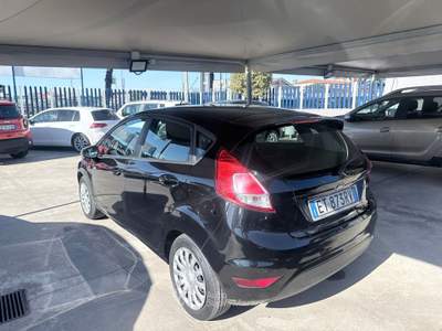 Ford Fiesta 5 porte Titanium Nero usata Giugliano in Campania