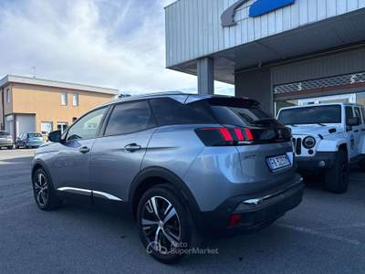 Peugeot 3008 1.6 bluehdi Business EURO 6 Grigio usata Lallio