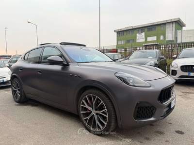Maserati Grecale Grecale 2.0 mhev Modena 330cv auto Grigio usata Lallio