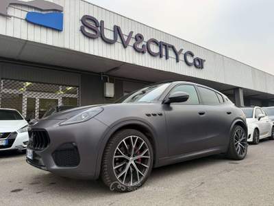 Maserati Grecale Grecale 2.0 mhev Modena 330cv auto Grigio usata Lallio