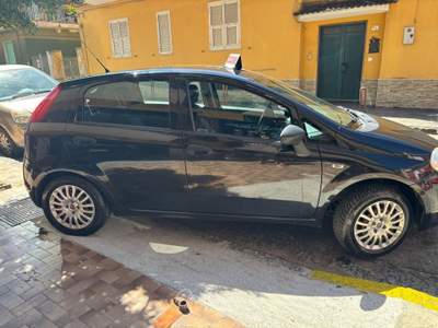 Fiat Grande Punto Auto non Fumatori Nero usata Pomigliano d'Arco