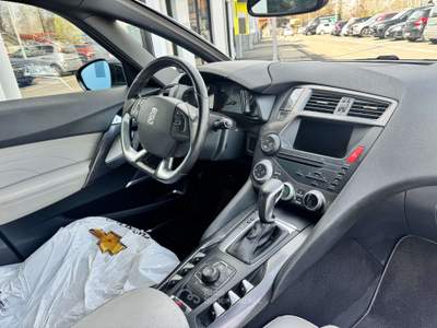 Citroen DS DS5 2.0 bluehdi So Chic s/t.panor. 180cv auto Bianco usata Vizzolo Predabissi