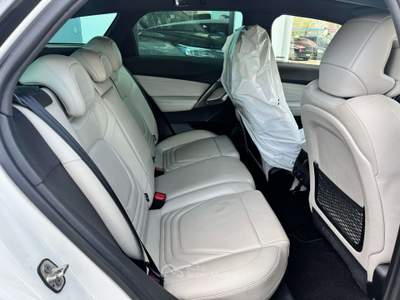 Citroen DS DS5 2.0 bluehdi So Chic s/t.panor. 180cv auto Bianco usata Vizzolo Predabissi