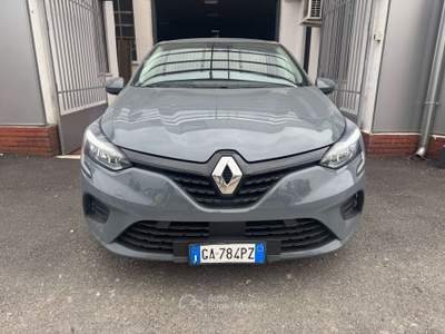Renault Clio Clio V 2019 1.0 tce Intens Gpl 100cv Grigio usata Vizzolo Predabissi