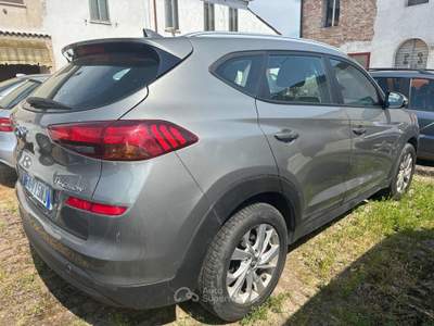 Hyundai Tucson 1.6 CRDi XPrime**MECCANICA DA RIVEDERE** Grigio usata Bozzolo