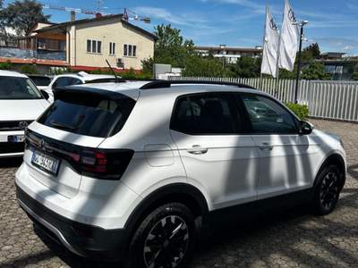 Volkswagen T-Cross 1.0 TSI 110 CV Style NEO PATENTATO Bianco usata Scandicci