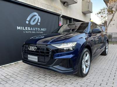 Audi Q8 50TDI S line Pano Sed ventilati ACC Matrix AppleCP Blu/Azzurro usata Rubano