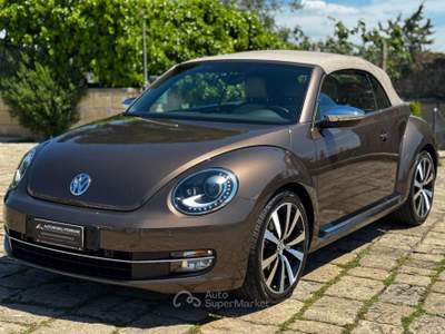 Volkswagen Maggiolino Cabrio 2.0 TSI 220cv DSG Sport Exclusive Marrone usata Castellaneta