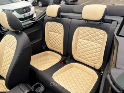 Volkswagen Maggiolino Cabrio 2.0 TSI 220cv DSG Sport Exclusive Marrone usata Castellaneta