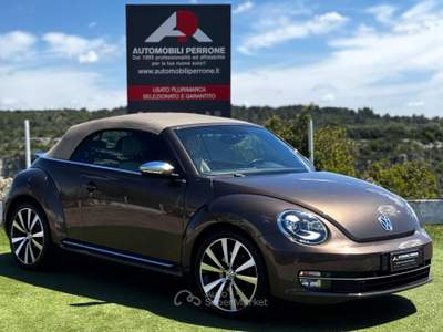Volkswagen Maggiolino Cabrio 2.0 TSI 220cv DSG Sport Exclusive Marrone usata Castellaneta