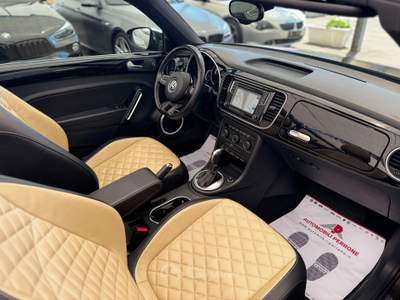 Volkswagen Maggiolino Cabrio 2.0 TSI 220cv DSG Sport Exclusive Marrone usata Castellaneta
