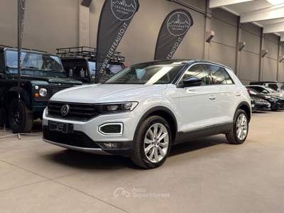 Volkswagen T-Roc 2.0 TDI SCR 4MOTION Advanced BlueMotion Technology Bianco usata Bologna
