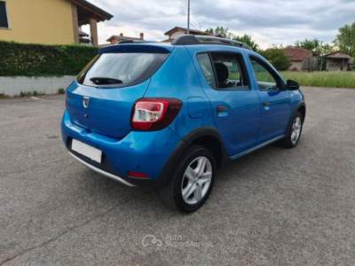 Dacia Sandero Stepway ( DISTRIBUZIONE FATTA ) Blu/Azzurro usata Vicenza