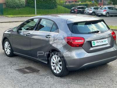 Mercedes-Benz Classe A MERCEDES A 160 d Automatic Sport Grigio usata Opera