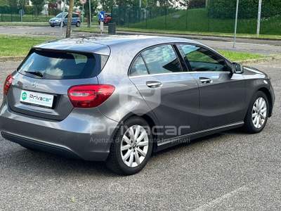 Mercedes-Benz Classe A MERCEDES A 160 d Automatic Sport Grigio usata Opera