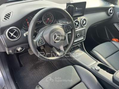 Mercedes-Benz Classe A MERCEDES A 160 d Automatic Sport Grigio usata Opera