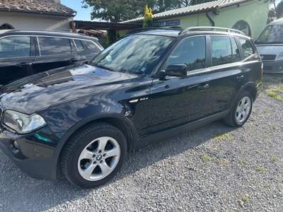 BMW X3 BMW X3 2,0 D 177CV CAMBIO AUTOMATICO. Nero usata Vetralla