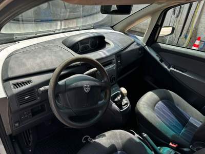 Lancia Musa 1.4 8v Diva (argento) GPL IDONEA PER NEOPATENTATI Bianco usata Rimini