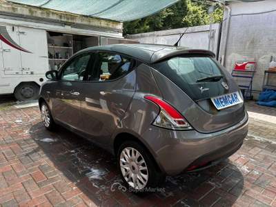 Lancia Ypsilon Ypsilon 1.3 mjt Platinum s Grigio usata Rimini
