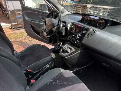 Lancia Ypsilon Ypsilon 1.3 mjt Platinum s Grigio usata Rimini
