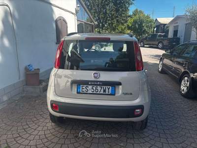 Fiat Panda Panda 0.9 t.air t. natural power Easy 80cv E6 Bianco usata Rimini