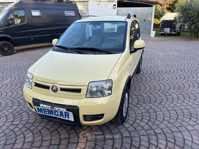 Fiat Panda Panda 1.3 mjt 16v 4x4 IDONEA PER NEOPATENTATI Giallo usata Rimini