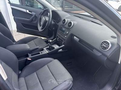 Audi A3 Sportback 2.0 tdi Ambition DISTRIBUZIONE APPENA ES Nero usata Rimini