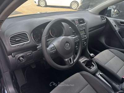 Volkswagen Golf 5p 1.6 tdi Comfort IDONEA NEOPATENTATI UNIPROPRIET Nero usata Rimini