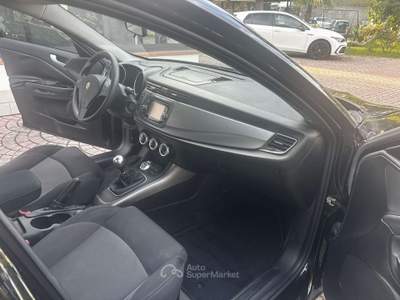 Alfa Romeo Giulietta Giulietta 1.6 jtdm Distinctiv IDONEA X NEOPATENTAT Nero usata Rimini