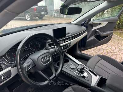 Audi A4 Avant 2.0 tdie Advance 136cv AUTOM UNIPROPRIETARIO Blu/Azzurro usata Rimini
