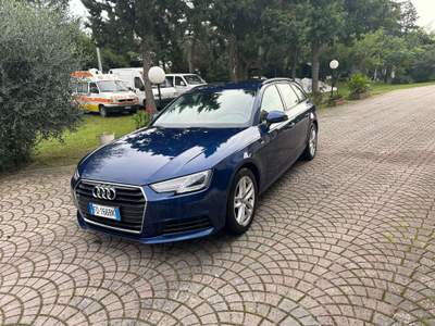 Audi A4 Avant 2.0 tdie Advance 136cv AUTOM UNIPROPRIETARIO Blu/Azzurro usata Rimini