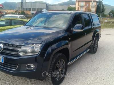 Volkswagen Amarok tenuta in box usata TERNI