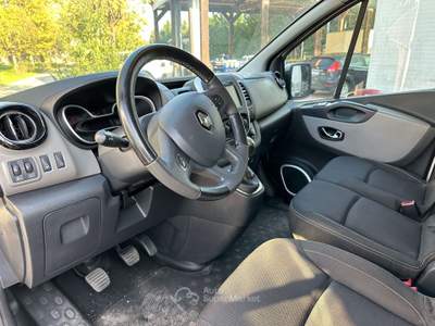 Renault Trafic 9 POSTI IVA ESPOSTA BELLISSIMO PERMUTABILE Grigio usata Rimini