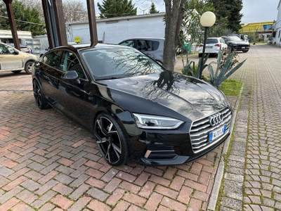 Audi A5 Sportback 40 2.0 tdi Sport 190cv s-tronicVIRTUAL Nero usata Rimini