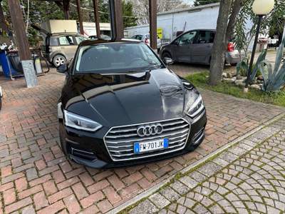 Audi A5 Sportback 40 2.0 tdi Sport 190cv s-tronicVIRTUAL Nero usata Rimini