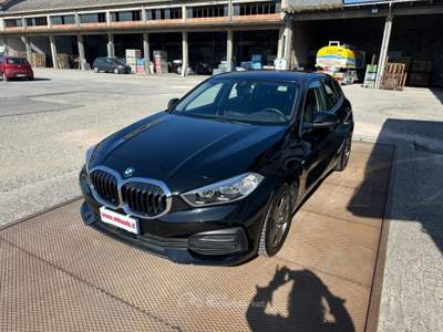 BMW Serie 1 116d d 5p. Business Advantage NAVIG!!!! Nero usata SAVIGNANO SUL RUBICONE
