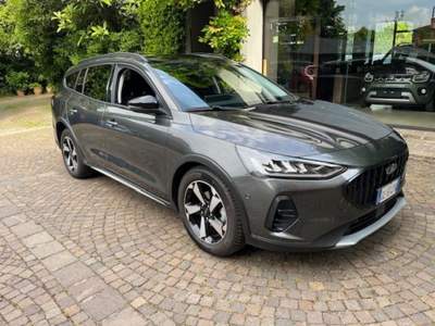 Ford Focus 1.0 EcoBoost Hybrid 125 CV SW Active X Grigio usata ROSà