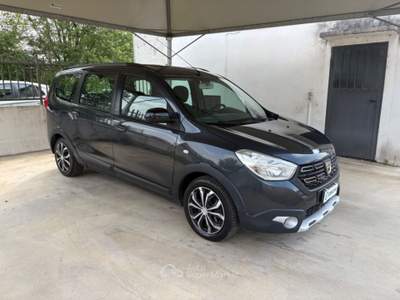 Dacia Lodgy 1.5 dCi 8V 110CV 7 posti OK NEOP PRONTA CONSEGNA Blu/Azzurro usata Pavia